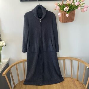 Cozy Black Long Zip-Up Cardigan